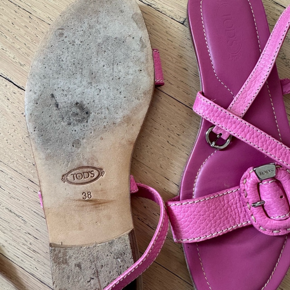 Tod's Vibrant Pink Leather Sandals